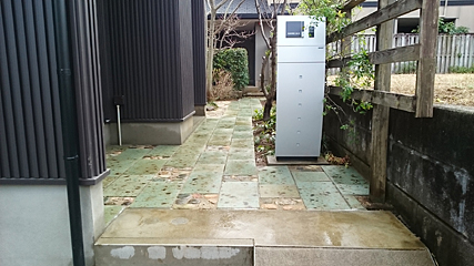大谷石 玄関アプローチ 施工後 アングル1