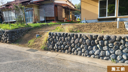 大きめの石をくみ植栽するだけ